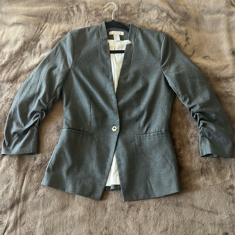H&M